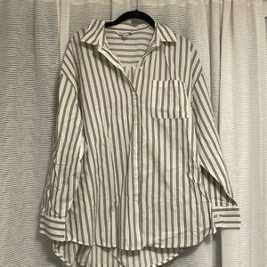 NWT oversized boyfriend fit button down